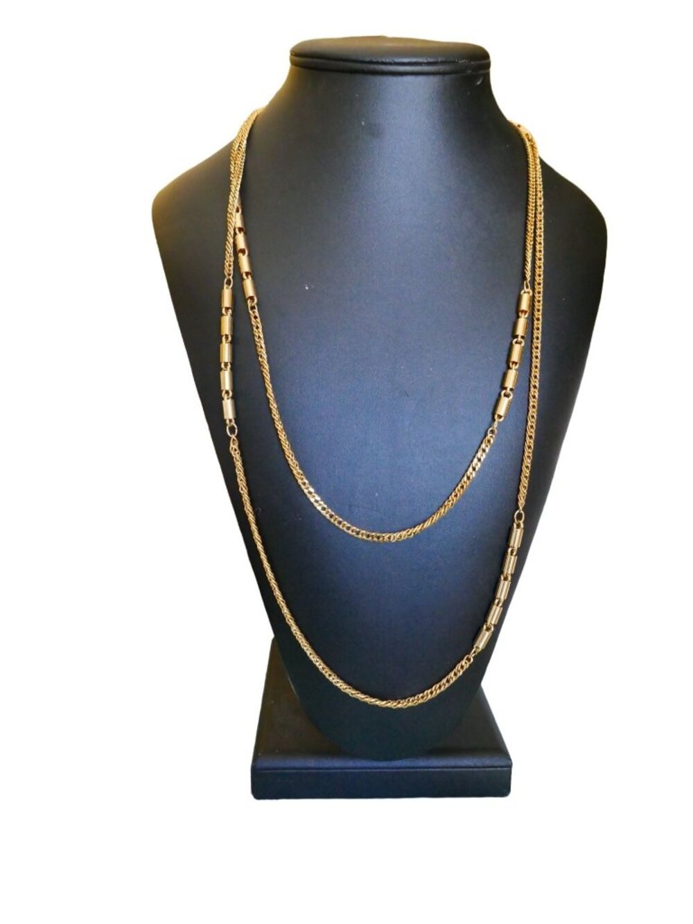 Vintage 1980s Direction One Signed 54 Inch Gold Tone Wrap Rope Chain Necklace